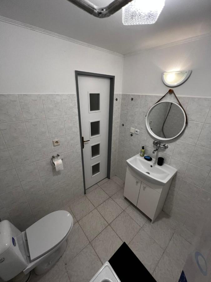 Mlynsky Ostrov Apartment 2 Zdice Exteriér fotografie